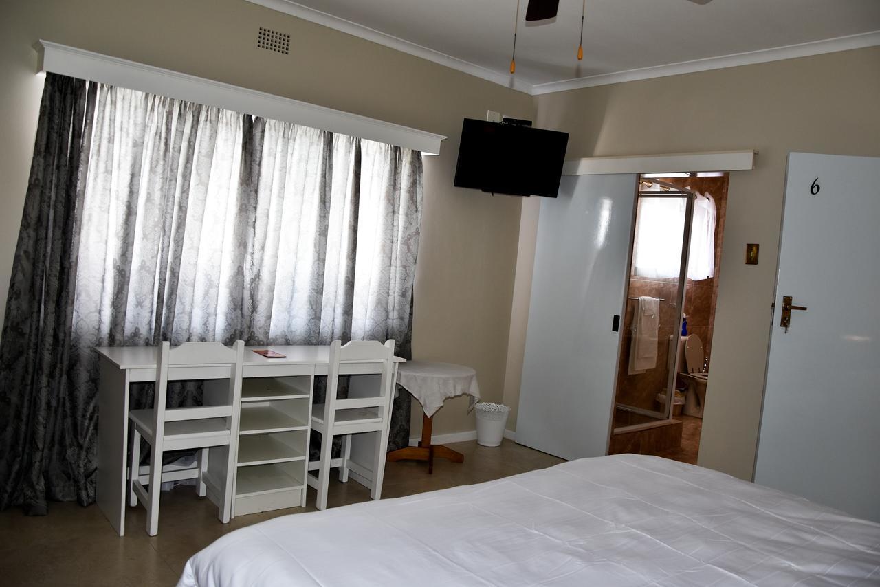34Onlincoln Guesthouse Bellville Bagian luar foto